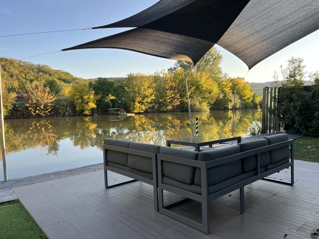 domeglamping ságvár terasz